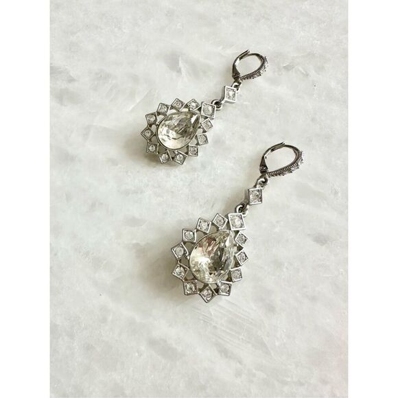 Givenchy tear drop sparkly earrings - Picture 2 of 2